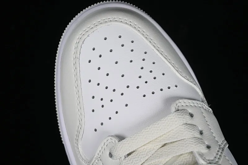 All categories Air Jordan Jordan series basketball shoes Air Jordan 1 Low Z version Air Jordan 1 Low AJ1 Joe 1 lemon yellow low-top cultural and leisure sports sneakers FV8486-181